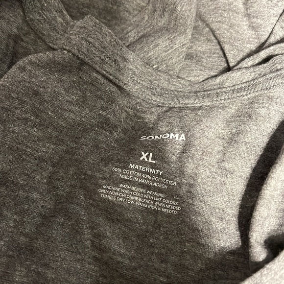 Black & gray maternity shirts - Picture 2 of 5